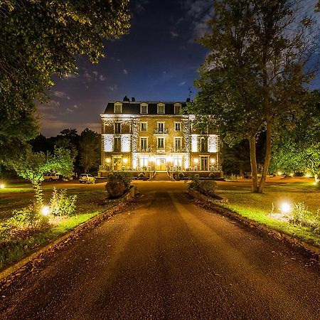Logis Hotel & Restaurant - Le Manoir De Sauvegrain Saint-Lambert  Exterior foto
