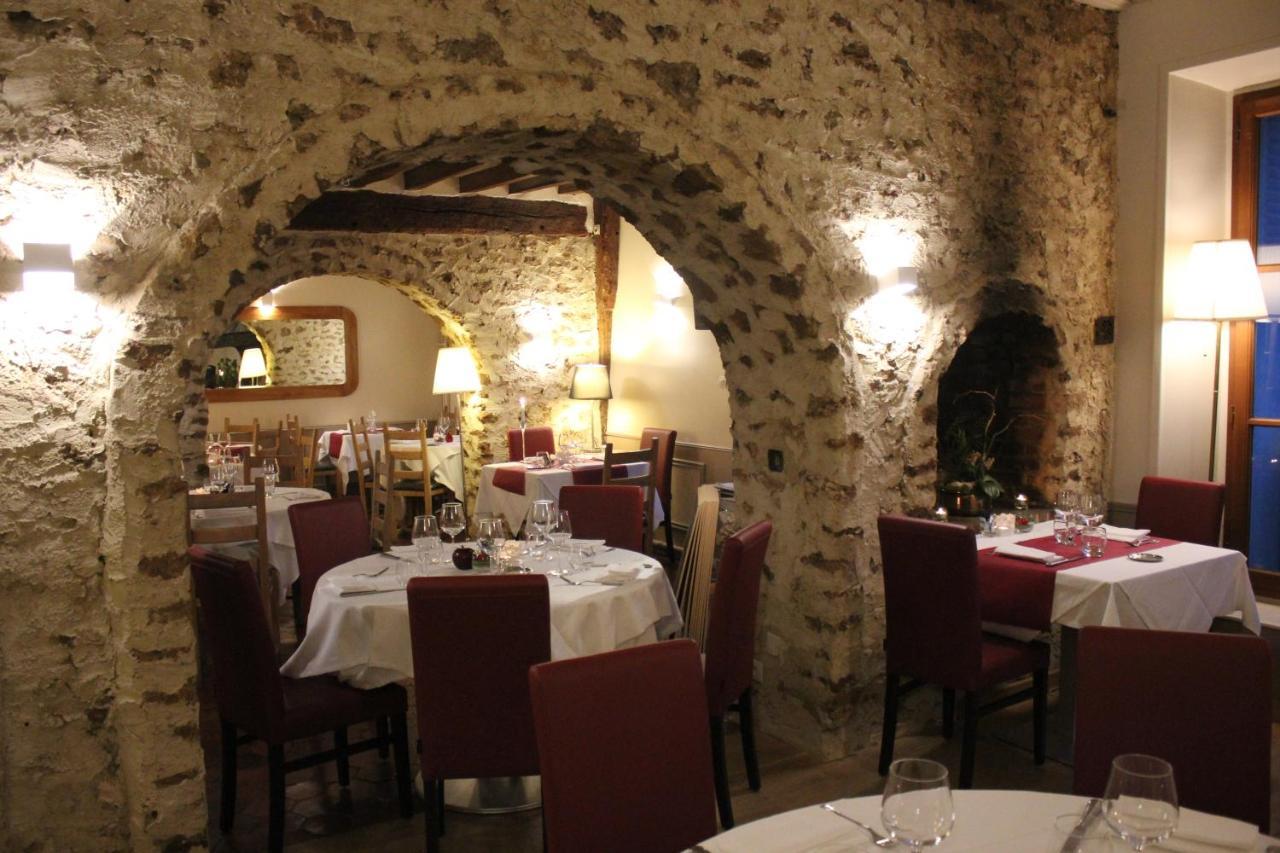 Logis Hotel & Restaurant - Le Manoir De Sauvegrain Saint-Lambert  Exterior foto
